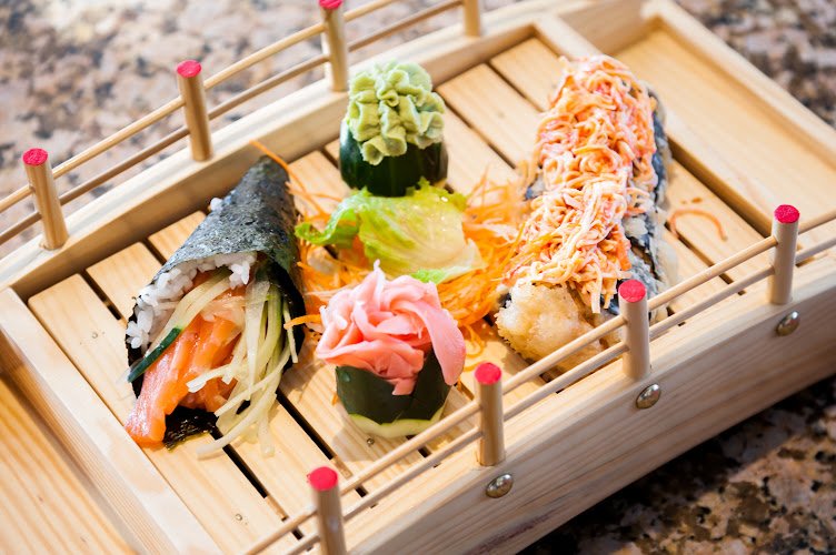 Tasu Asian Bistro & Sushi Bar