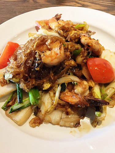 Exhibit Thai Eatery