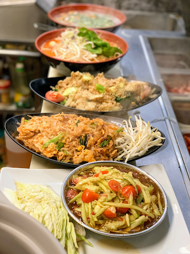 KB's Thai Hut
