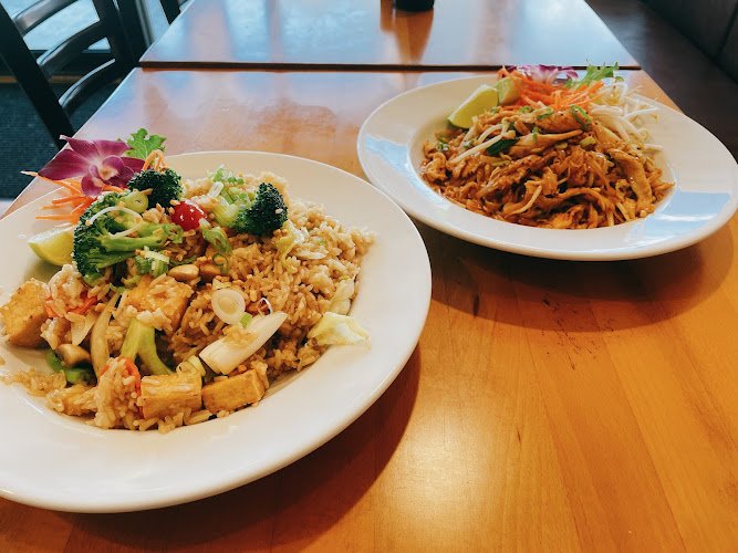 KATI Asian Cuisine Thai and Sushi {New Management}