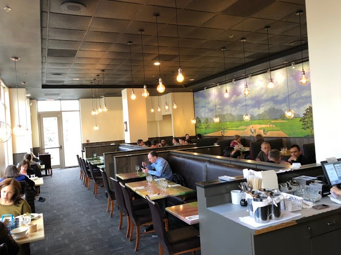 Farmsook Thai Kitchen Restaurant