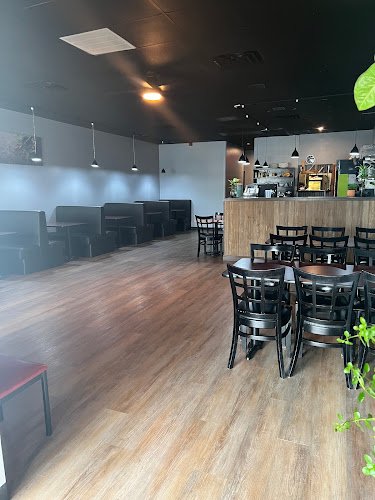 Thai Palace and Sushi