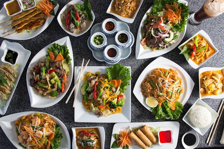 Rockin' Wok Thai Room at RC's