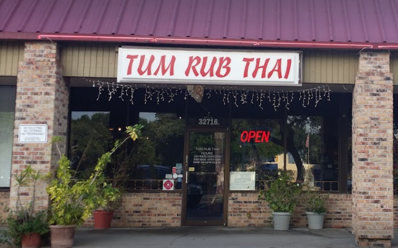 Tum Rub Thai Restaurant