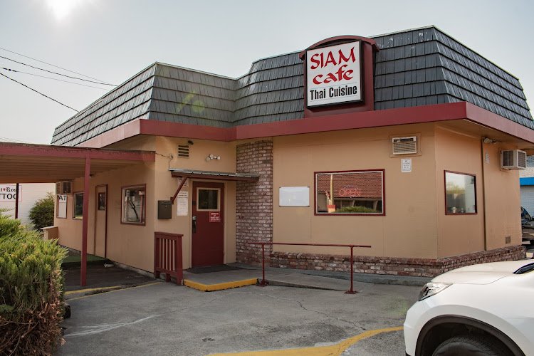Medford Siam Café Thai Cuisine