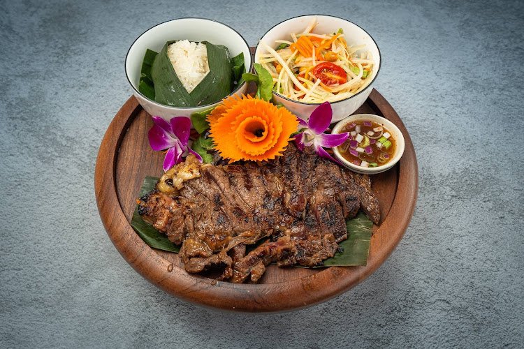 Bangkok Villa Bistro
