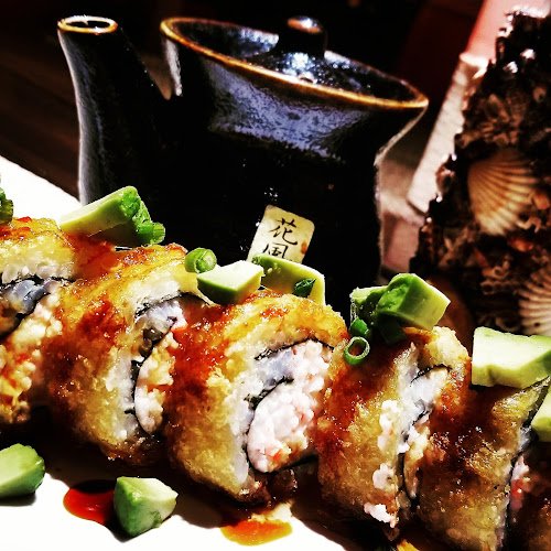 Teton Kitchen Elmwood . Asian Tapas , Bar & Sushi